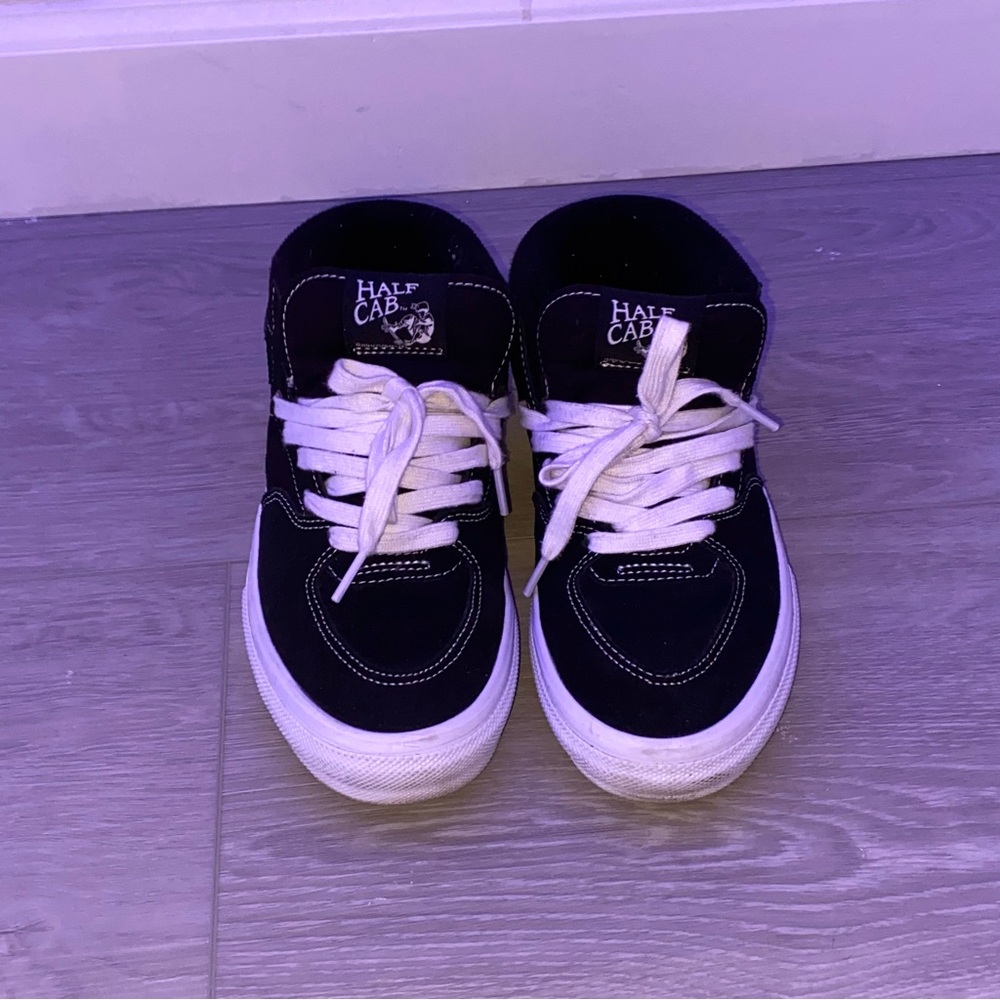 Vans Half Cab Black/White M6/W7.5
